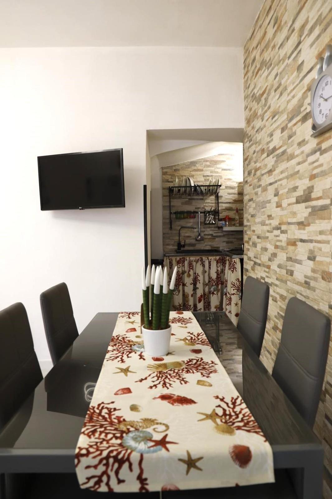 Lo Scarrozzo Room باليرمو المظهر الخارجي الصورة